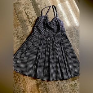 Black and white perfect dress for summer!